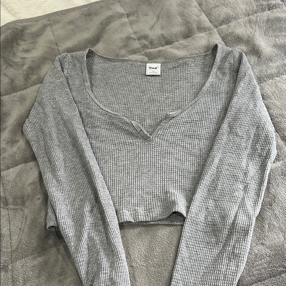 TNA Gray Ribbed Crop Blouse